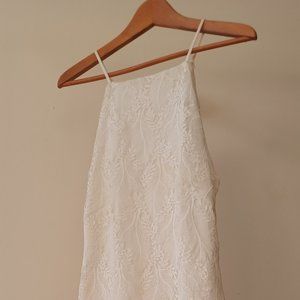Lace sleeveless dress